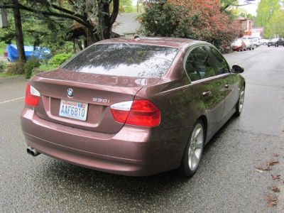 2006 BMW 330  i