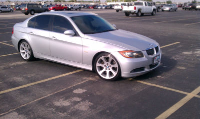 2006 BMW 330  i