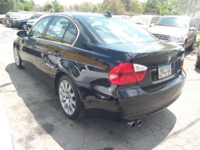 2006 BMW 330  i