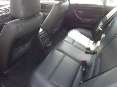 2006 BMW 330  i