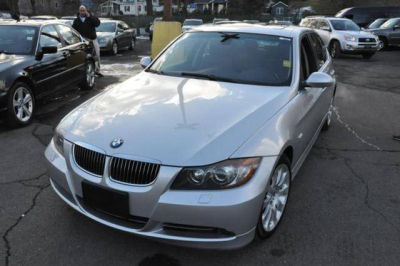 2006 BMW 330  i