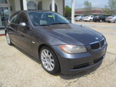 2006 BMW 330  i