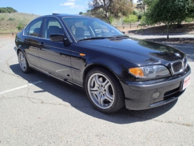 2005 BMW 330  i
