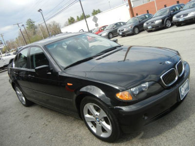 2005 BMW 330  xi