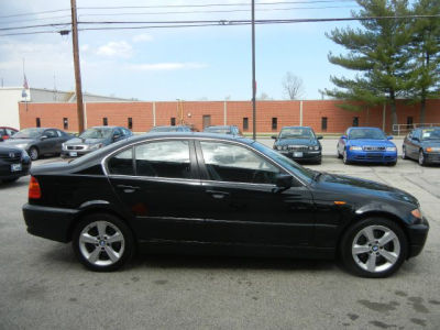 2005 BMW 330  xi