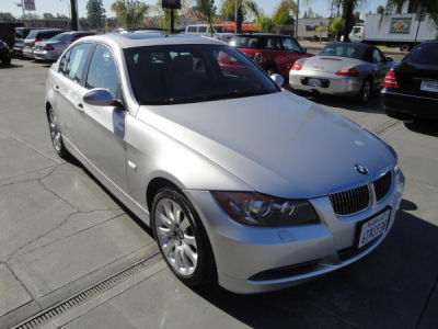 2006 BMW 330  i