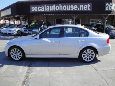 2006 BMW 330  i