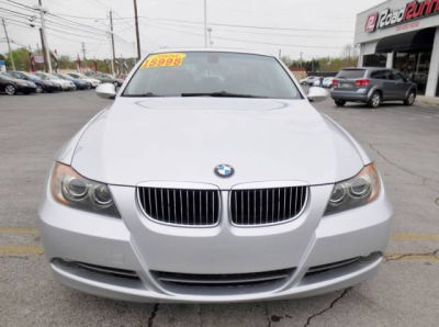 2006 BMW 330  i