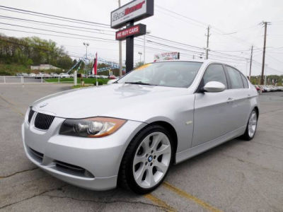 2006 BMW 330  i