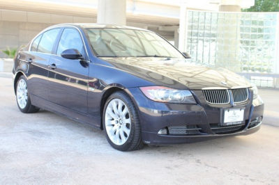 2006 BMW 330  i