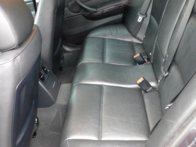 2006 BMW 330 i