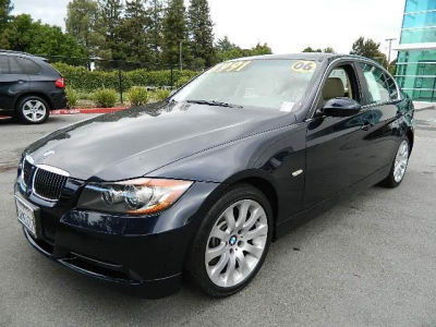 2006 BMW 330  i