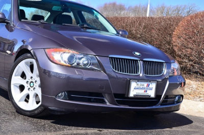 2006 BMW 330  i