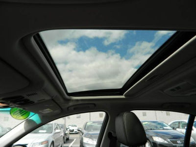 2006 BMW 330  xi