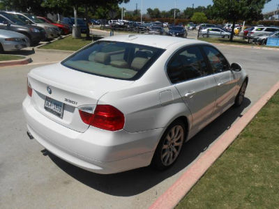 2006 BMW 330  i