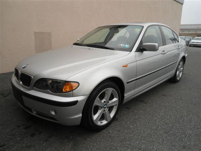 2005 BMW 330  xi