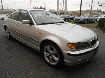 2005 BMW 330  xi