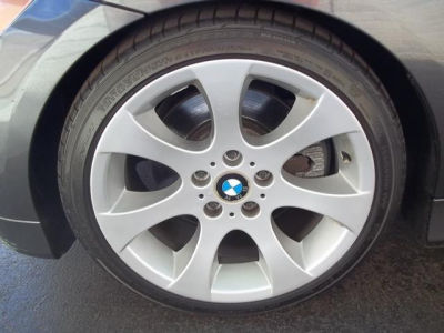 2006 BMW 330 i