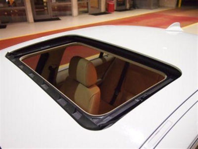 2006 BMW 330 i