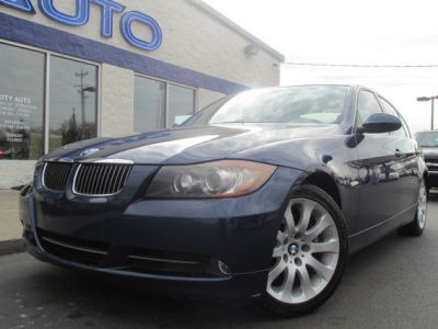 2006 BMW 330  i