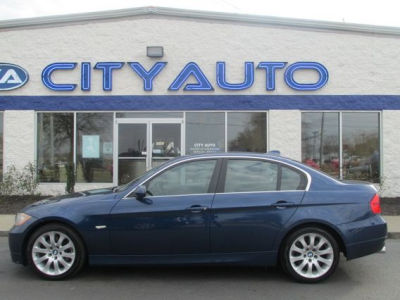 2006 BMW 330  i