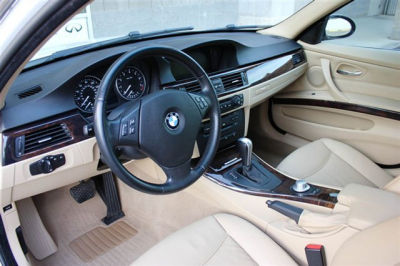 2006 BMW 330  xi