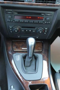 2006 BMW 330  i