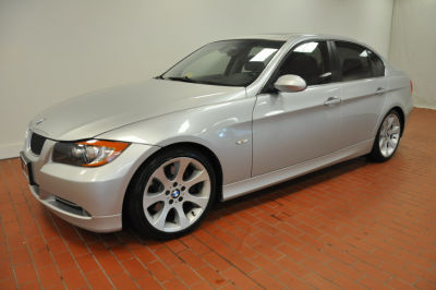 2006 BMW 330  i