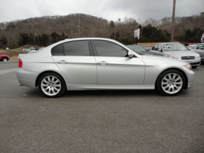 2006 BMW 330  i