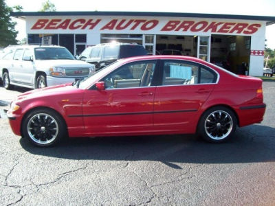 2004 BMW 330  i