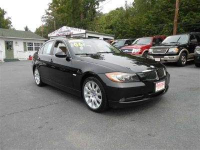 2006 BMW 330  i