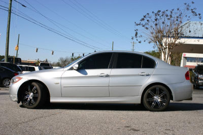 2006 BMW 330  xi