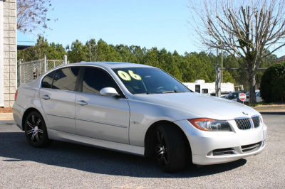 2006 BMW 330  xi