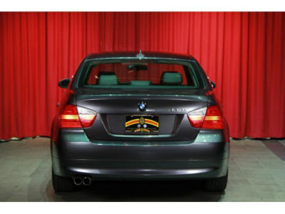2006 BMW 330 i