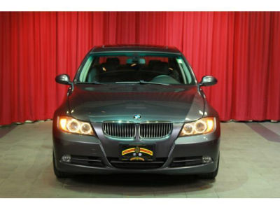2006 BMW 330 i