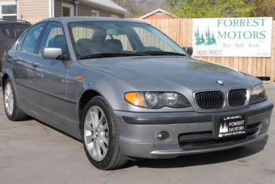 2005 BMW 330  xi