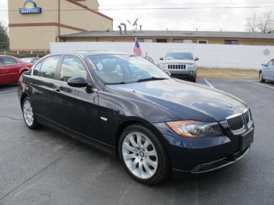 2006 BMW 330  i