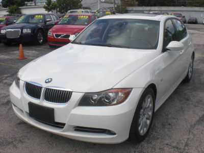 2006 BMW 330 i