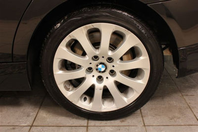 2006 BMW 330  xi
