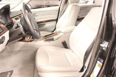 2006 BMW 330  xi