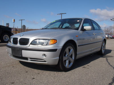 2005 BMW 330  xi