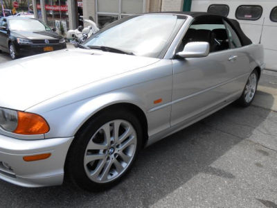 2003 BMW 330  Ci
