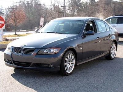2006 BMW 330  i