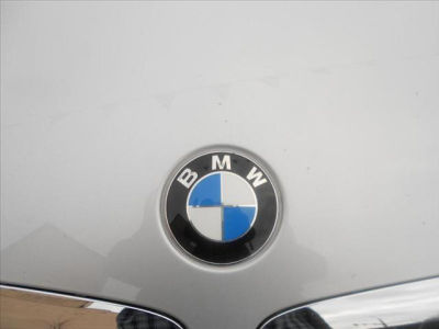 2006 BMW 330  xi