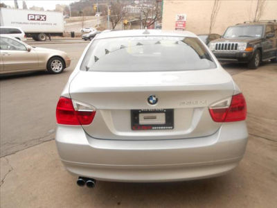 2006 BMW 330  xi