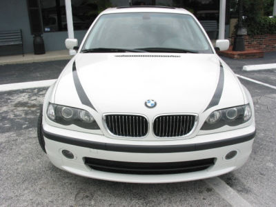 2005 BMW 330 i