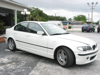 2005 BMW 330 i