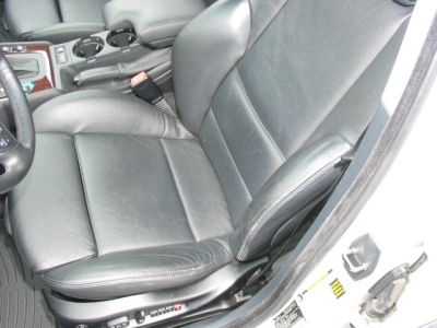 2005 BMW 330 i