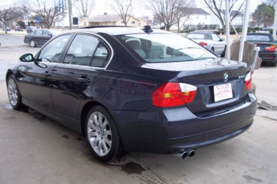 2006 BMW 330  i