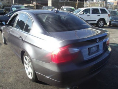 2006 BMW 330  xi